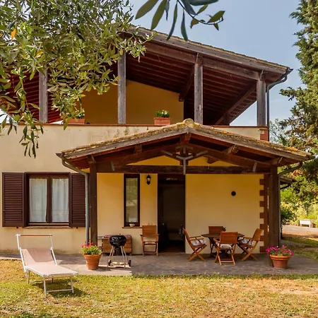 Casale Santo Stefano Lantgård *