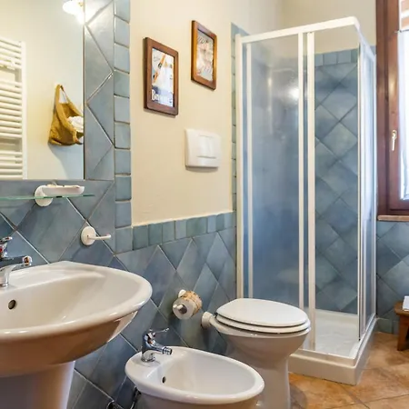 Κατάλυμα σε φάρμα Casale Santo Stefano *