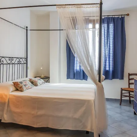 Κατάλυμα σε φάρμα Casale Santo Stefano Γκροσέτο